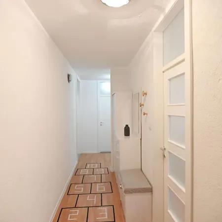 Apartman Cleuna アパート *